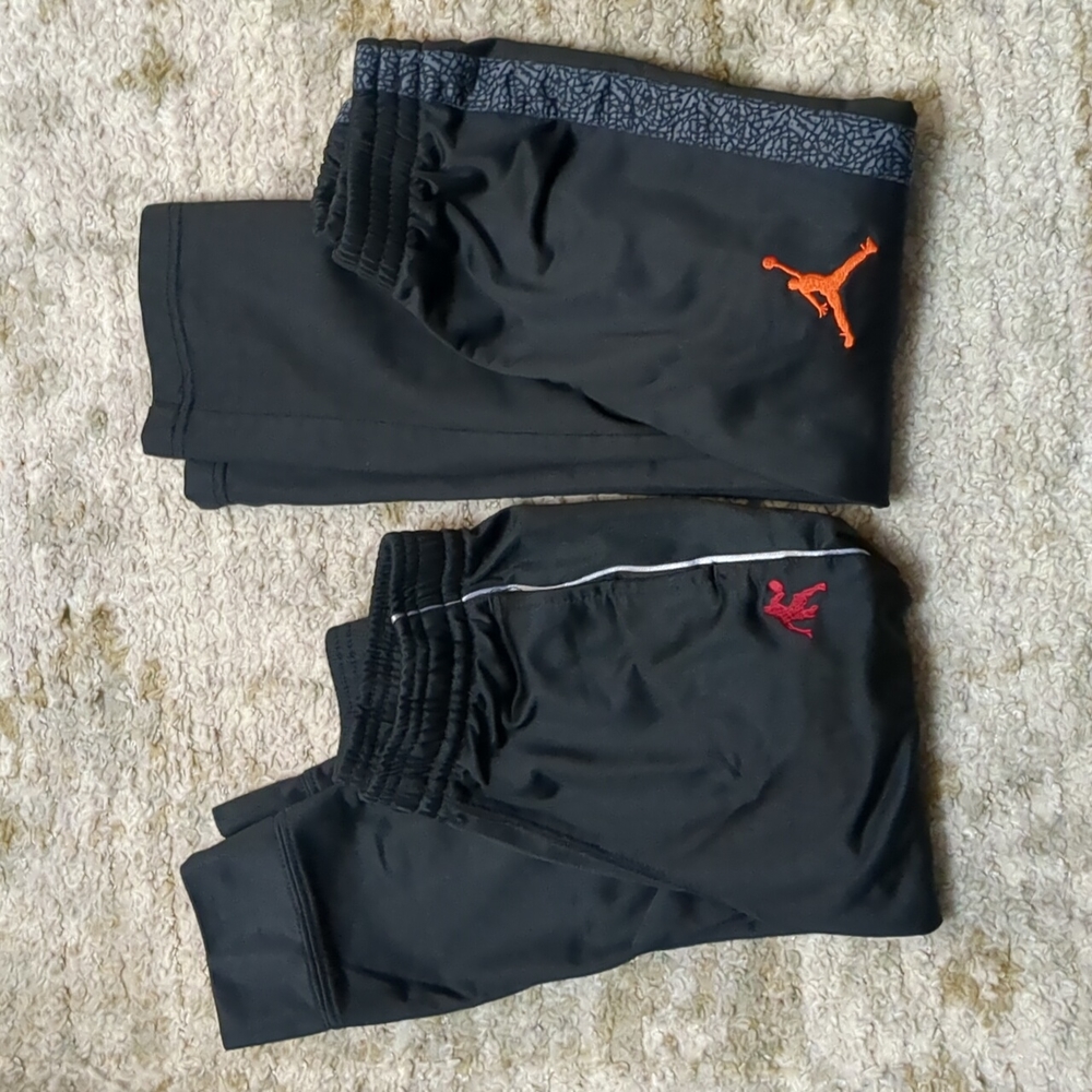 Two pair athletic pants - size (4/5)